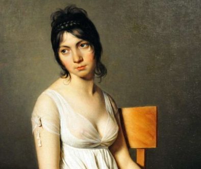 ritratto di giovane donna in bianco